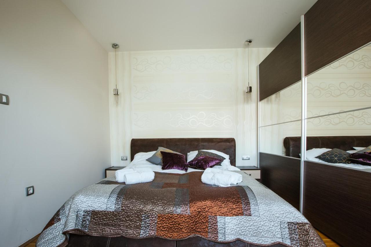 Old Town Flat Apartamento Novi Sad Exterior foto